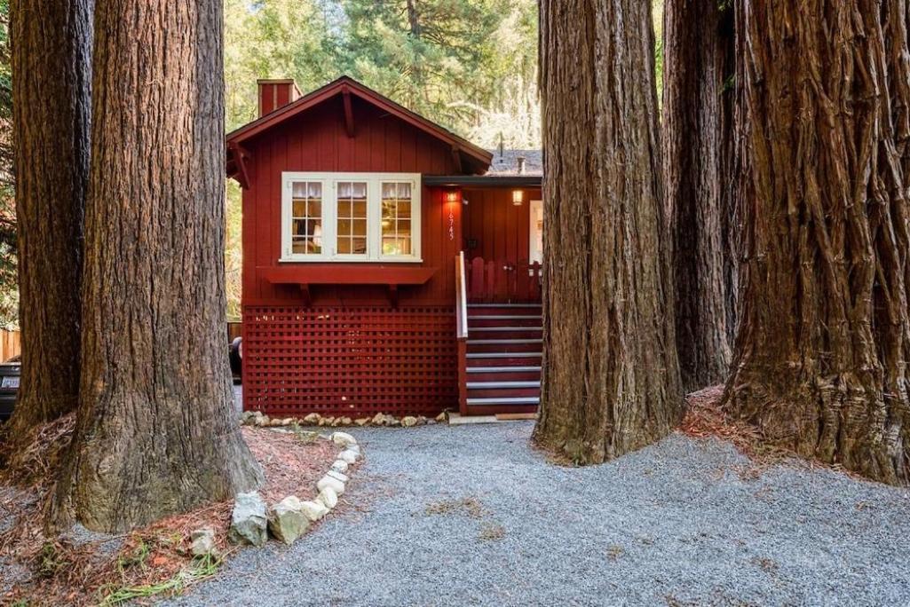 Redwood Retreat! Redwoods! Walk To River!! Hot Tub!! Bbq! Central Air!! Villa Guerneville Exterior photo